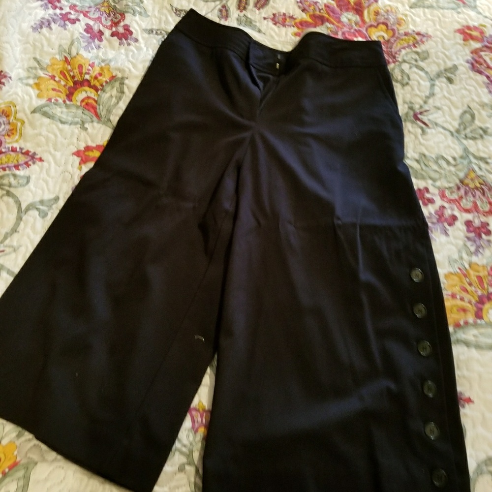 Gaucho Capri's